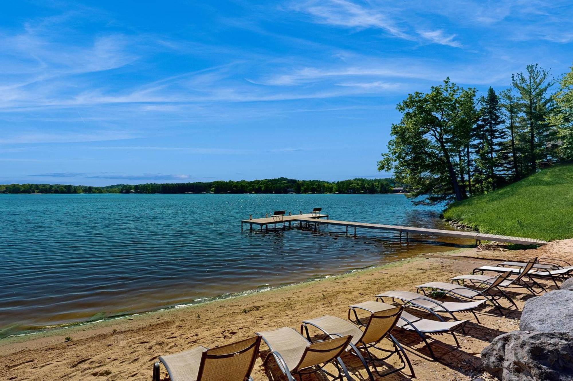 Delton Grand Resort Лейк-Делтон Номер фото